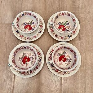 4 Set Vintage 1940’s Wedgwood Etruria Bone China Cornflower - Tea Cups & Saucers